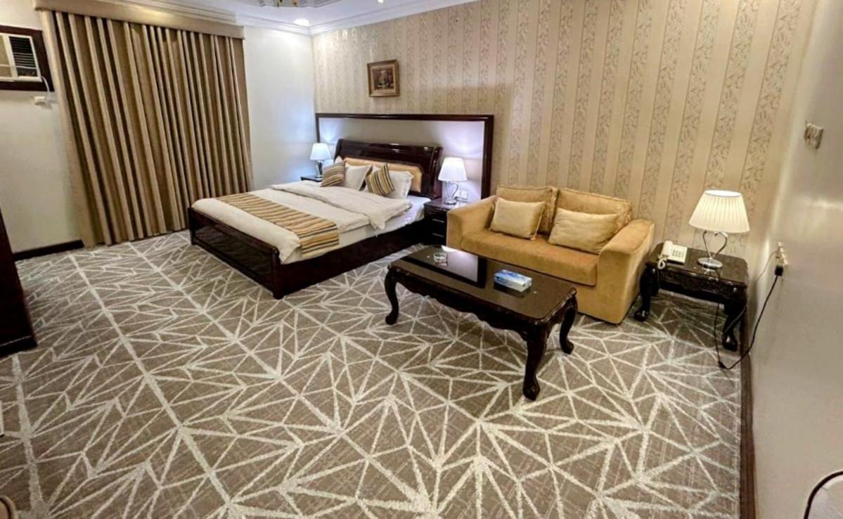 Al Mokhmalia Serviced Apartments 麦地那 外观 照片
