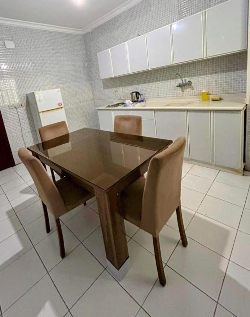 Al Mokhmalia Serviced Apartments 麦地那 外观 照片